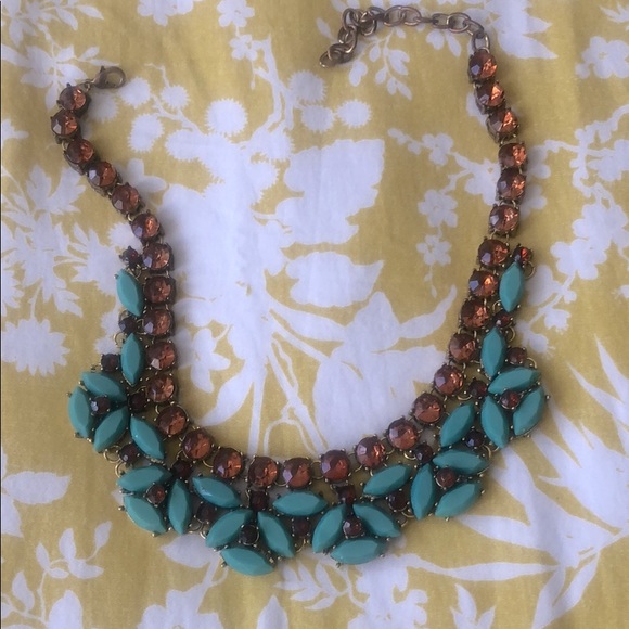 $2/20 - Beautiful Stones Statement Necklace 💎 - Picture 1 of 3